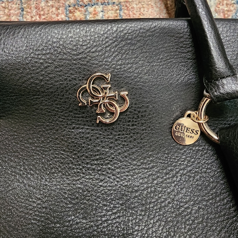 Guess Kim Purse - Picture 7 of 11
